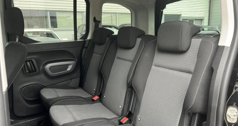 Toyota Proace City Verso cena 98800 przebieg: 119776, rok produkcji 2020 z Ostrowiec Świętokrzyski małe 106